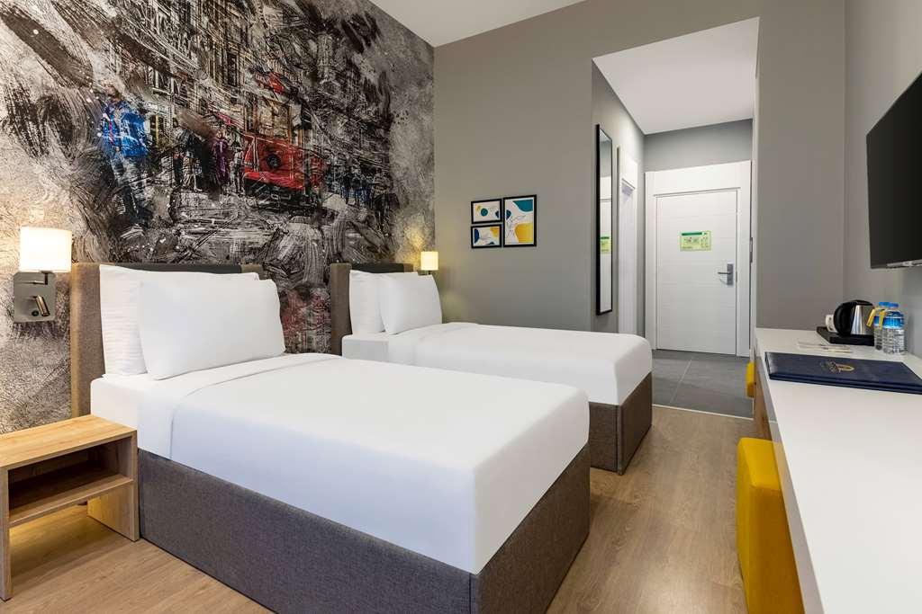 Days Inn & Suites By Wyndham Esenyurt Istanbul Bilik gambar