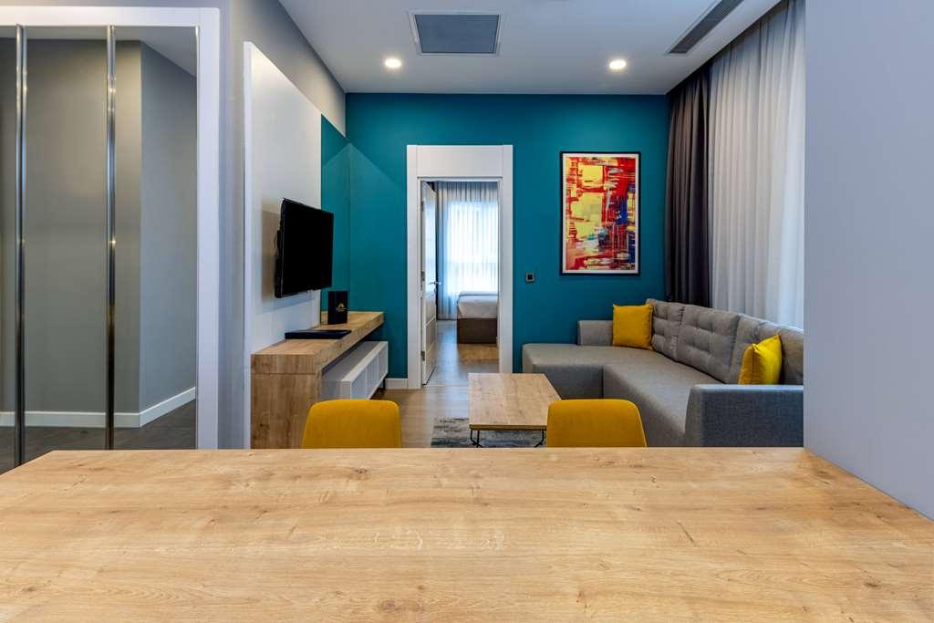 Days Inn & Suites By Wyndham Esenyurt Istanbul Bilik gambar